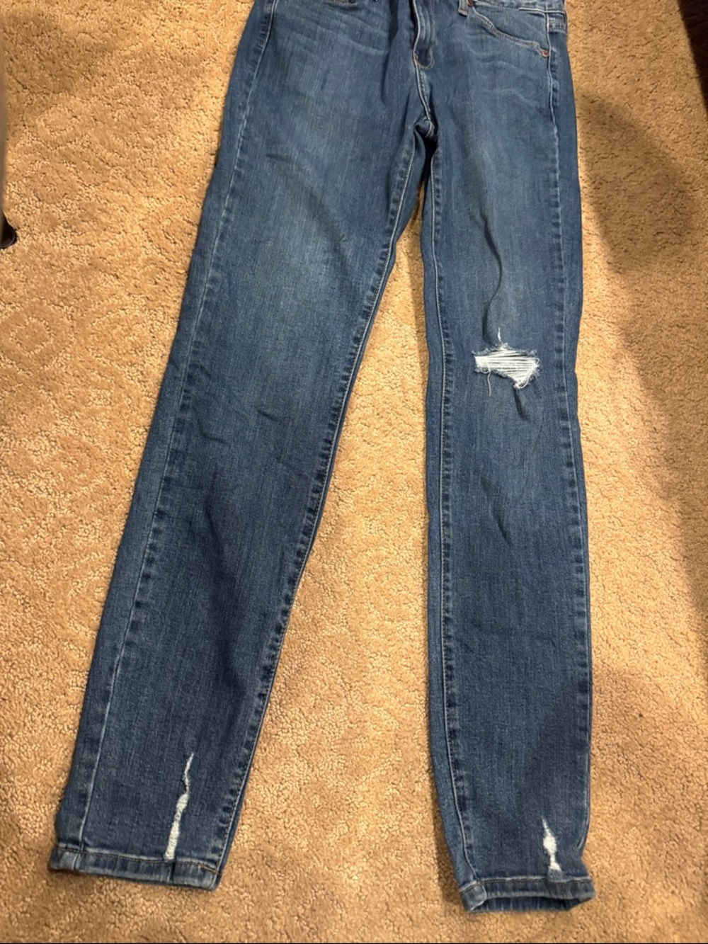 Just Black Dark Blue Skinny Jeans with Distressed Knees